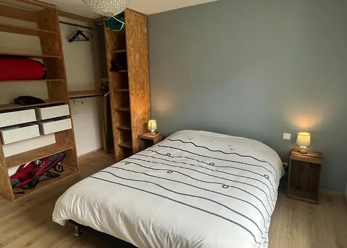 5 Personnes Avec Espace Plein Air *